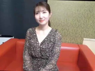 UT七月蓉公主复出最新午夜大秀
